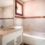 Luxury Beachside Penthouse With Terrace Appartement *