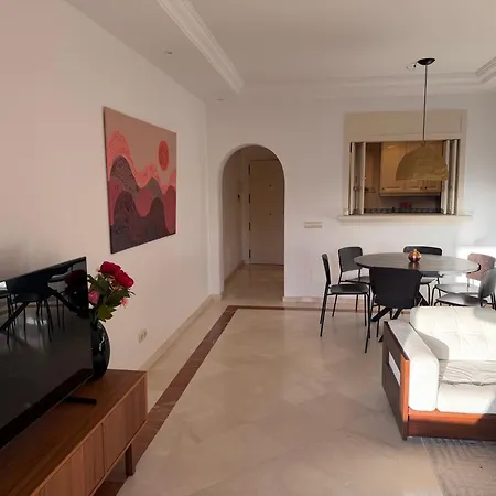 Luxury Beachside Penthouse With Terrace Appartement *