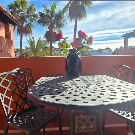 Beachside Penthouse With Top Floor Terrace And Garage * Marbella