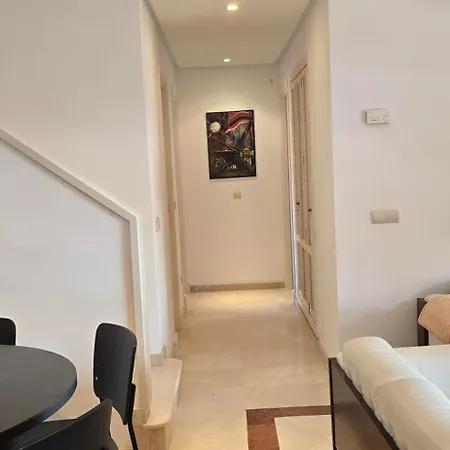 Beachside Penthouse With Top Floor Terrace And Garage Apartamento Marbella